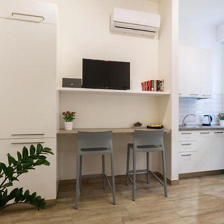 Yellow Line Apartment 米兰 外观 照片