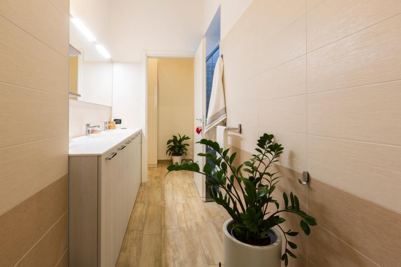 Yellow Line Apartment 米兰 外观 照片